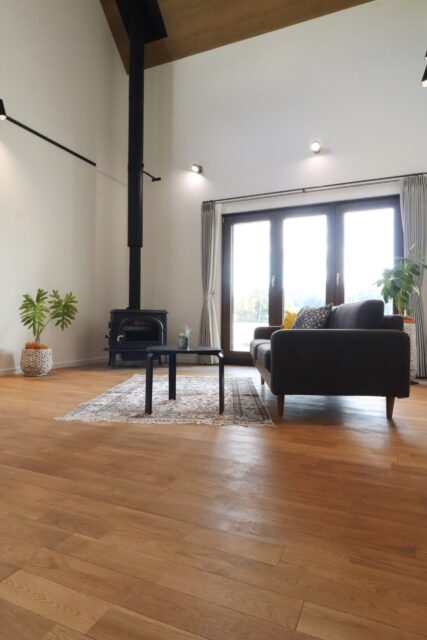 薪ストーブのあるお家｜盛岡市で自然素材にこだわった注文住宅を建てるなら大共ホームの画像