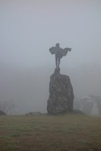 宮沢賢治　風の又三郎　銅像