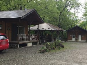 建ち並ぶコテージの画像