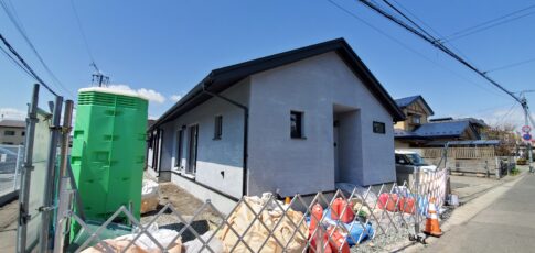 無暖房の平屋の画像