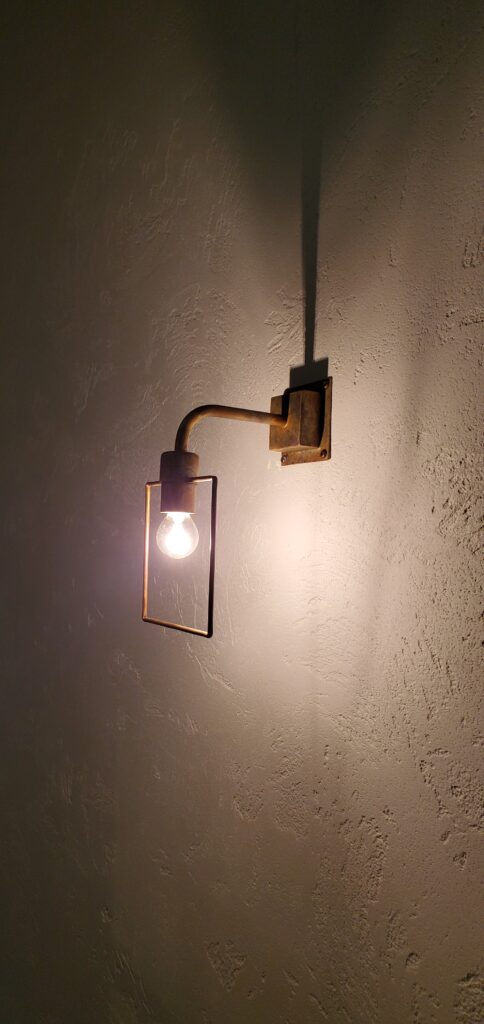 ブラケットライトの画像