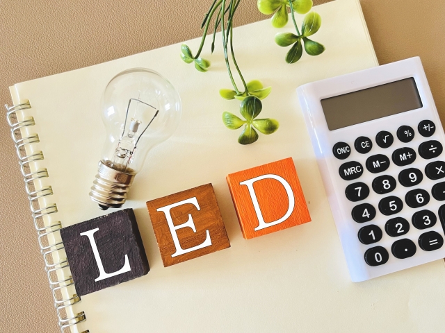 LED　計算機　イメージの画像