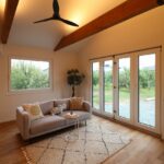 岩手の注文住宅｜高断熱の家づくりと景色を楽しむ窓設計。高断熱・高気密であること。窓もまた、高断熱性能であることが欠かせません。の画像