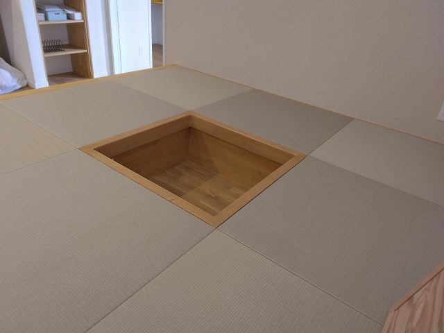奥州市　3世帯住宅　小上りくりぬきの画像
