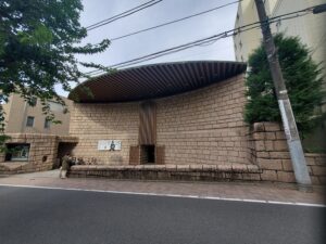 sites/6/2025/11/2243049cea1fb6bc35d41932ba0428fb-300x225.jpgの画像