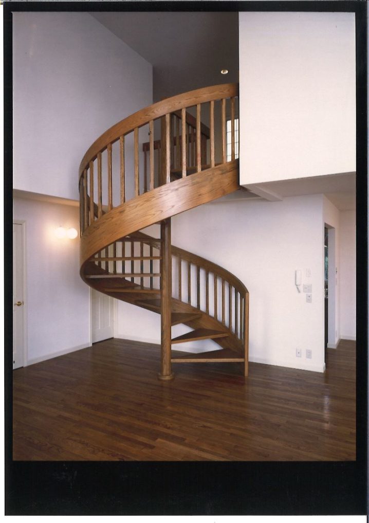 カーブ階段 アーカイブ こんな家が建てたい