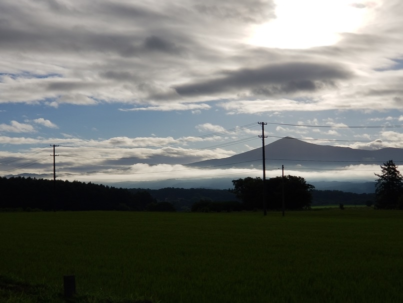 岩手県盛岡市姫神山の画像