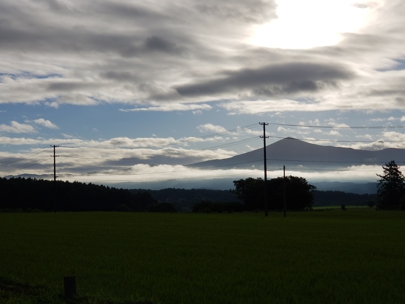 岩手県盛岡市姫神山