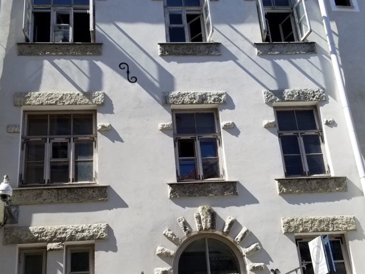 北欧の窓造形 (5)