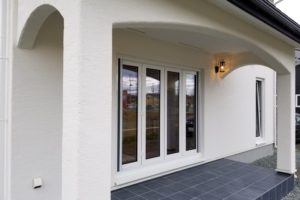 屋根付きテラスを (1)の画像
