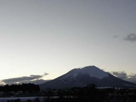 夕方の岩手山