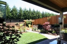 アメリカ住宅の庭先2の画像