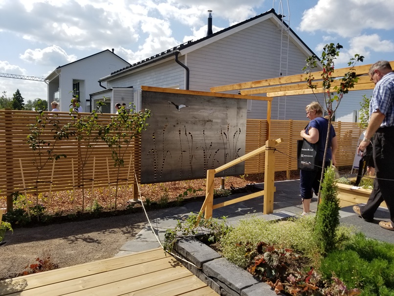 北欧住宅の外回り (4)の画像