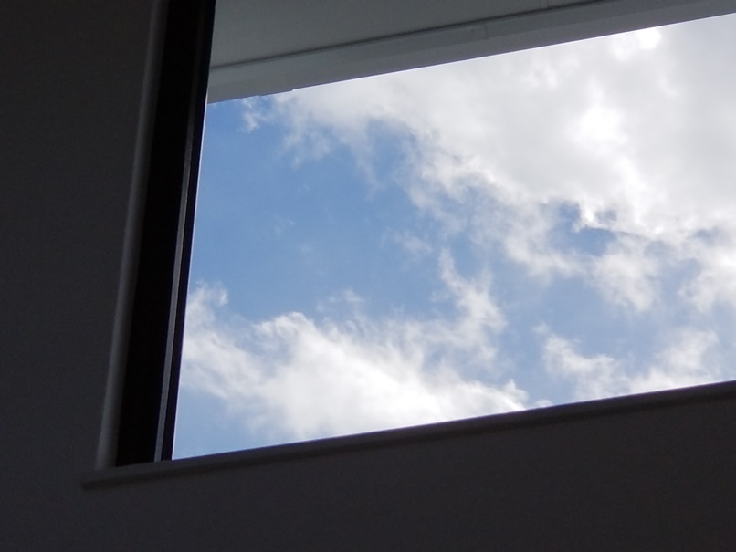 空を望める家の画像
