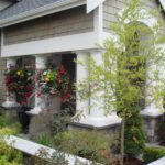 アメリカ住宅の植栽 (1)の画像