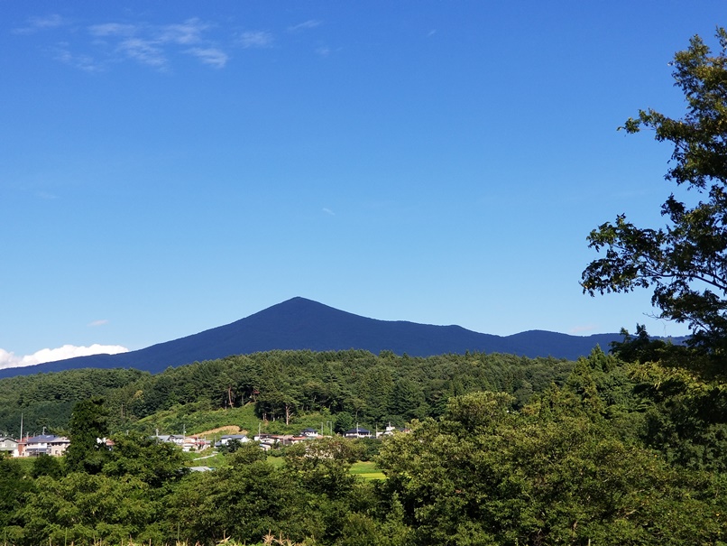 屋外からの姫神山