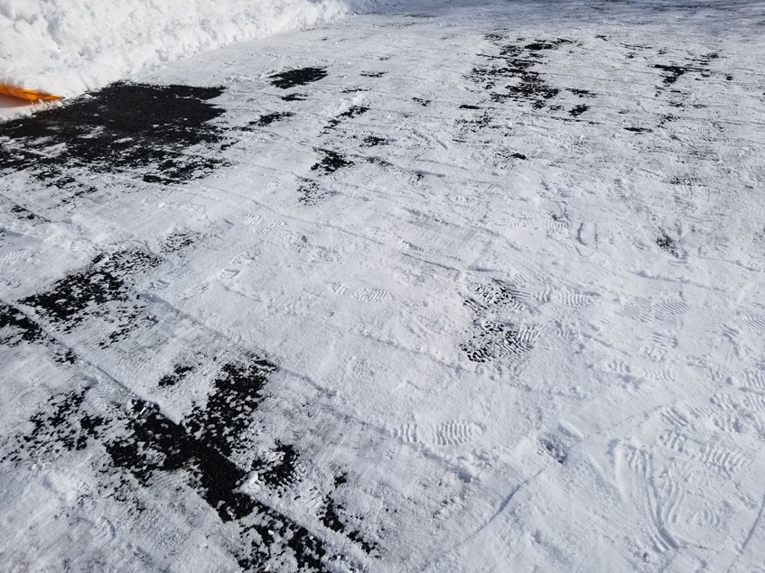 岩手の雪溶かし (2)の画像