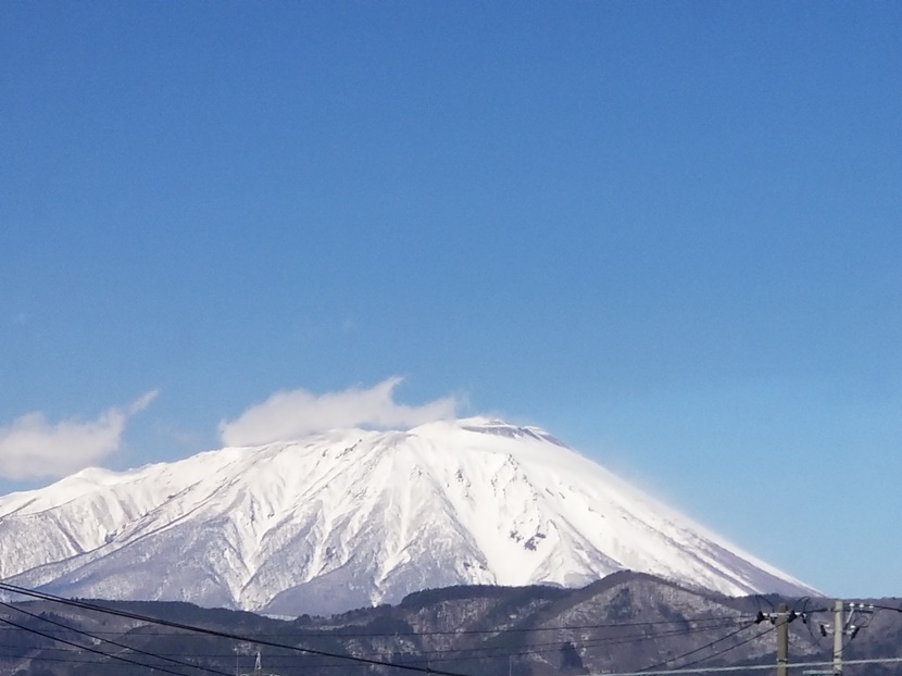 事務所3Fからの岩手山の画像