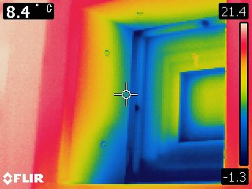 高断熱窓通常施工左枠面温度