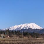 3-24滝沢からの岩手山の画像