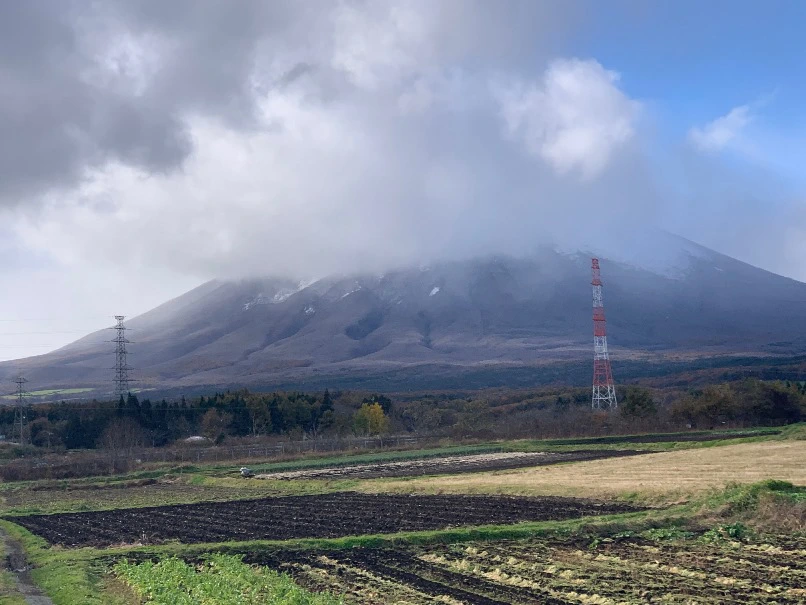 岩手山冠雪 (1)の画像