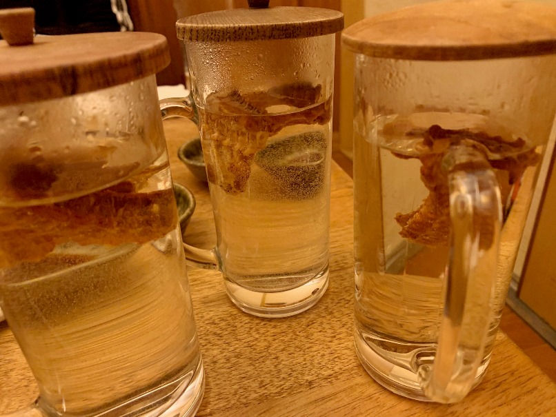 和歌山でのウツボの骨酒の画像