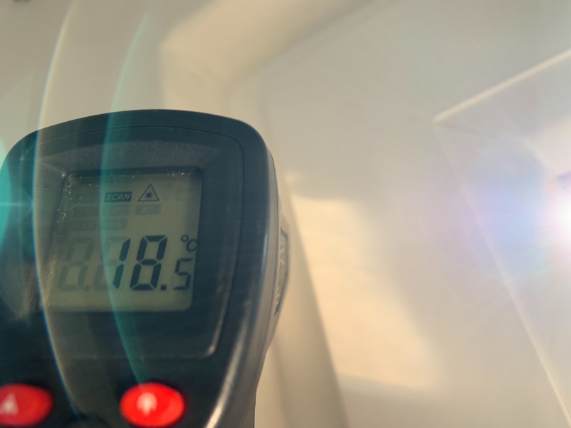 岩手県滝沢市見学会場特許施工の窓周囲熱橋温度の画像