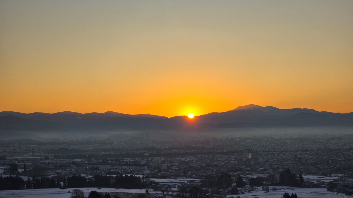 1月28日朝岩手県滝沢市の日の出の画像
