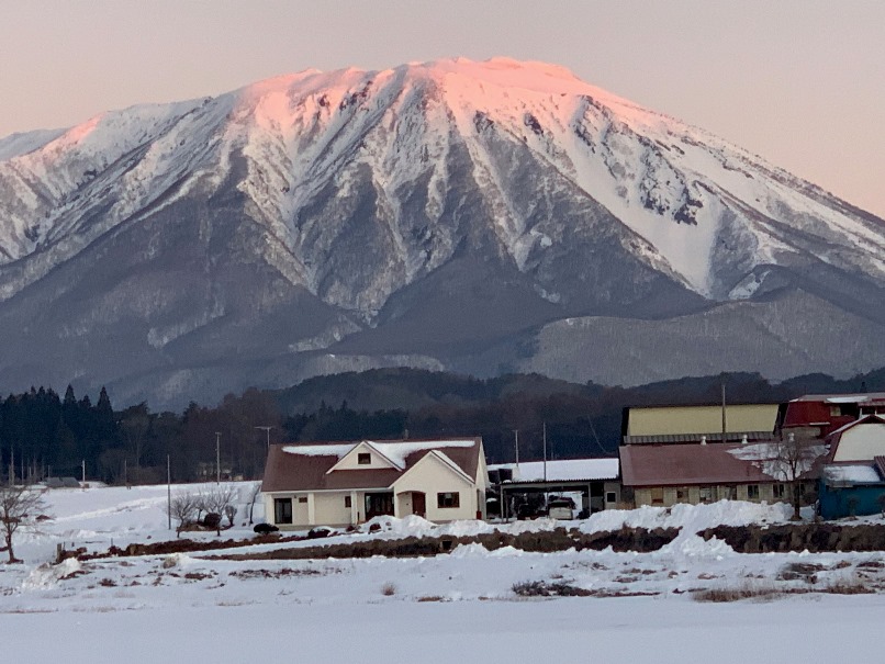 岩手山の紅の画像
