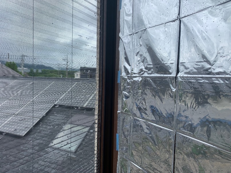 ドレーキップ窓開けて水滴確認の画像