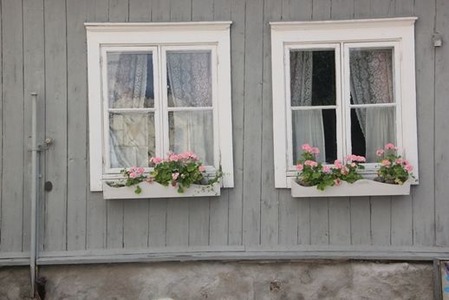 北欧住宅の窓際９