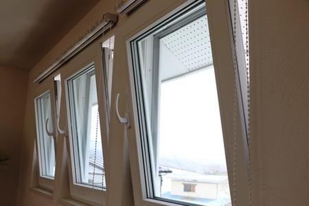 ドレーキップ窓 (2)の画像