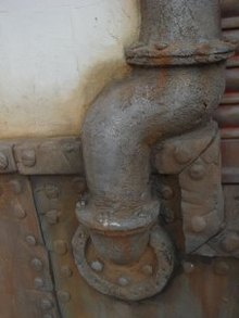 錆びついた配管の画像