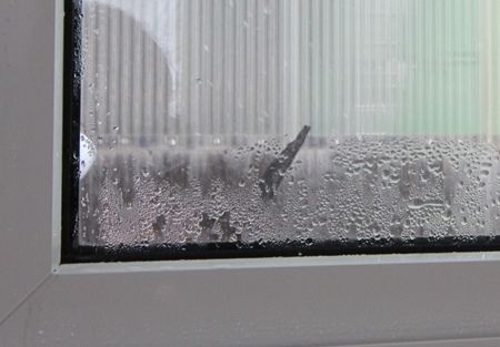 窓の結露実験