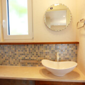 滝沢市鵜飼諸葛川│悠々自適に暮らす家のトイレ手洗いの画像