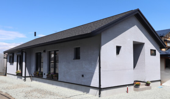 暮らして好きになる思想の平屋｜岩手県で平屋をお考えの方は高断熱高気密注文住宅の大共ホームの画像