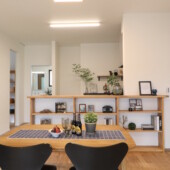 ロフトのある平屋 ダイニング｜注文住宅なら大共ホームの画像