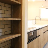 レンガ柄のクロスが可愛いペンダント｜岩手県で高断熱高気密注文住宅を考えるなら大共ホームの画像