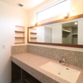 造作洗面おしゃれ｜岩手県で高断熱高気密注文住宅を考えるなら大共ホームの画像