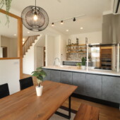 ダイニングテーブル｜盛岡市で平屋をお考えの方は高断熱高気密注文住宅の大共ホームの画像