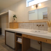 造作洗面台　北欧風岩手県で高断熱新築一戸建てを考えるなら大共ホームの画像