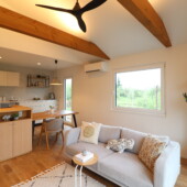 リビングにはシーリングファンを設置｜花巻市で高断熱高気密住宅を建てるなら大共ホームの画像