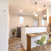 お便りを貼ることが出来るマグネットボード｜盛岡市で高断熱高気密新築一戸建てを考えるなら大共ホームの画像