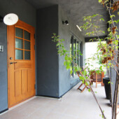 ～ Natural＆Brooklyn style～　玄関の画像